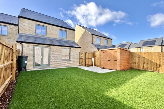 Darwin Green, Cambridge 4 bed link detached house for sale