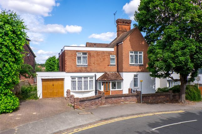 Pine Avenue, Gravesend, Kent, DA12 4 bed detached house for sale