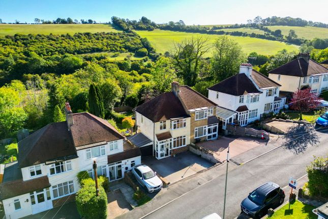 Newstead Rise, Caterham CR3 3 bed semi