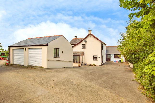 Saundersfoot SA69 5 bed detached house for sale