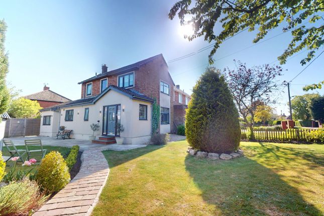Charlton Grove, sunderland, SR6 7QR 3 bed semi