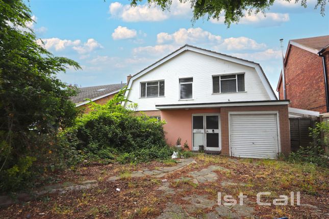 3 bedroom chalet for sale
