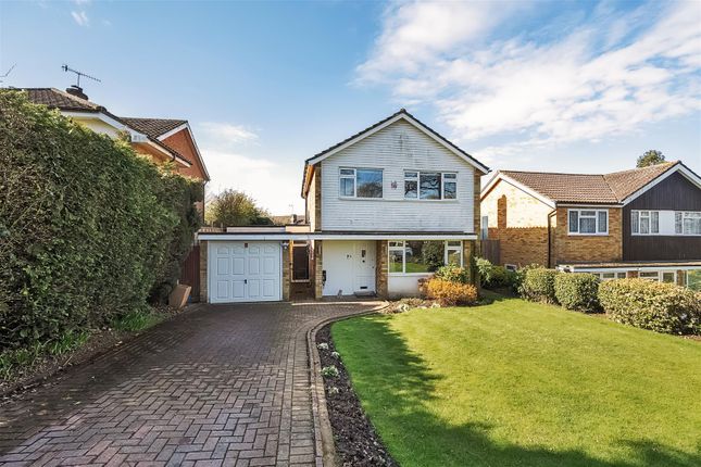 Paynesfield Road, Bushey WD23 3 bed detached house for sale