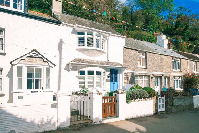 The Coombes, Looe PL13 2 bed cottage for sale