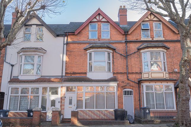5 bedroom terraced house for sale