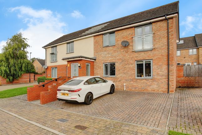 1 bedroom ground floor flat for sale