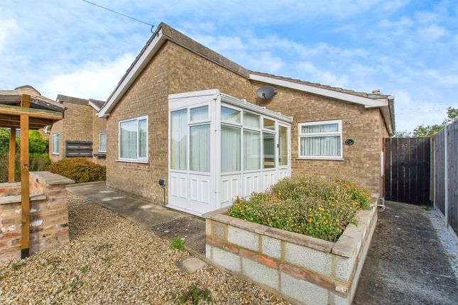 3 bedroom semi-detached bungalow for sale