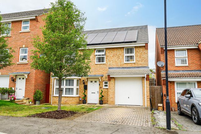 Drakes Avenue, Leighton Buzzard 4 bed detached house for sale