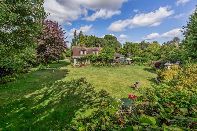 Cutmill, Bosham 4 bed detached house for sale