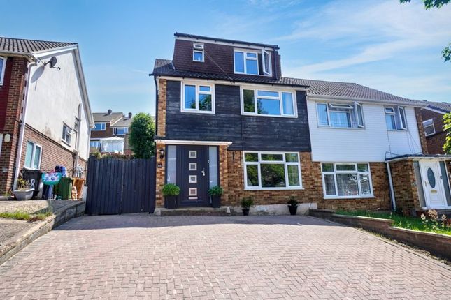 Arnison Avenue, High Wycombe HP13 4 bed semi
