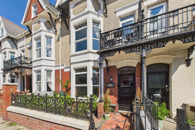 Esplanade Avenue, Porthcawl CF36 5 bed townhouse for sale