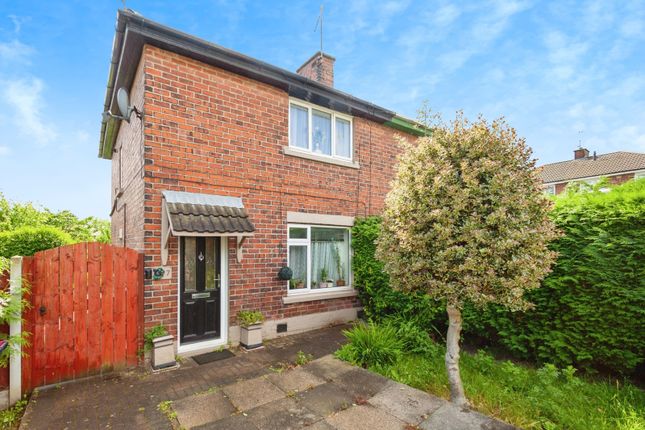 2 bedroom semi-detached house for sale