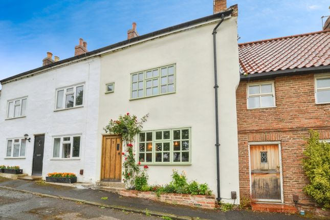 2 bedroom cottage for sale