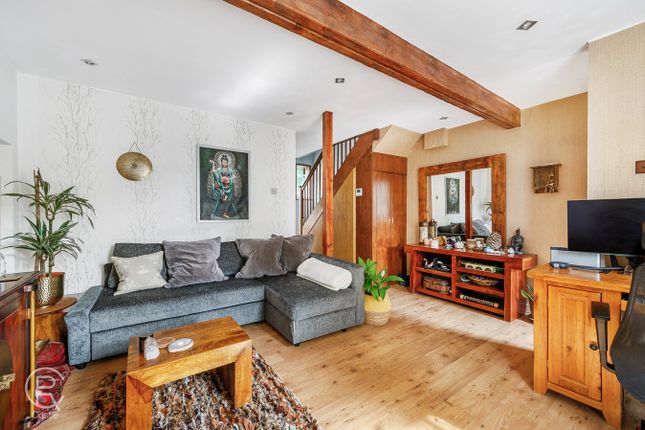 Westcott Crescent, London, W7 2 bed terraced house for sale