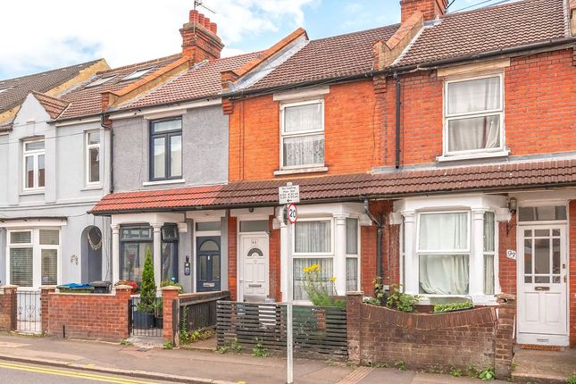 Whippendell Road, Hertfordshire WD18 2 bed terraced house for sale