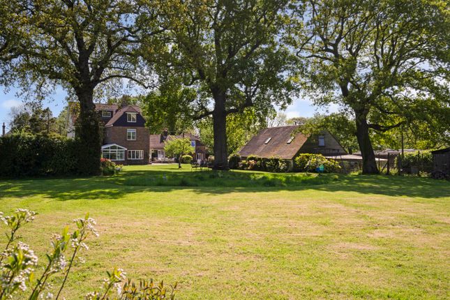 6 bedroom house for sale