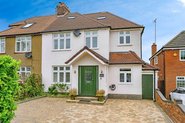 5 bedroom semi-detached house for sale