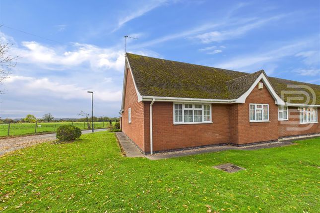 2 bedroom semi-detached bungalow for sale