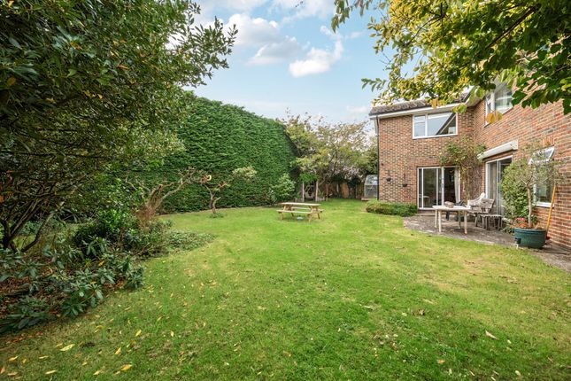 The Ness, Canterbury, CT1 5 bed detached house for sale