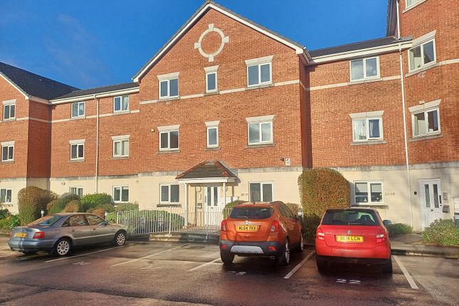 Old Coach Road, Runcorn WA7 2 bed flat for sale