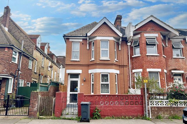 Langney Road, Eastbourne 3 bed end of terrace house for sale