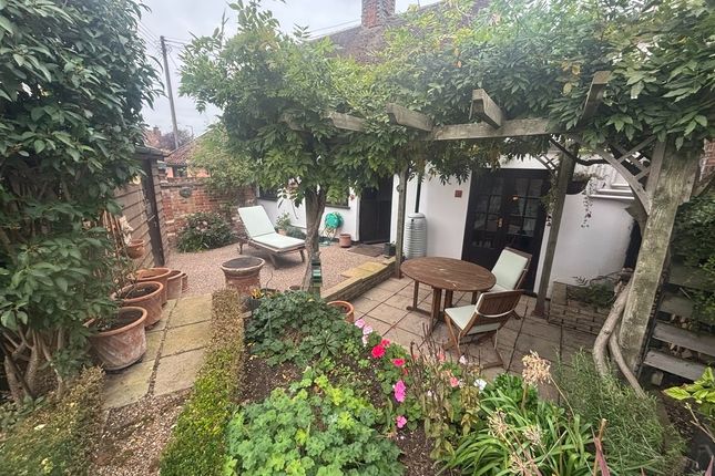 Ipswich Road, Needham Market, IP6 2 bed townhouse for sale