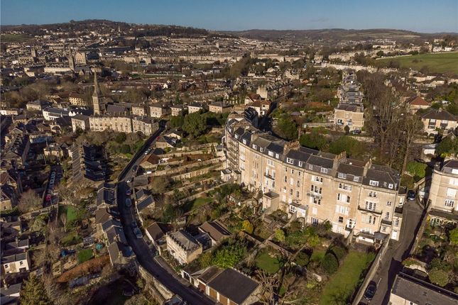 Widcombe Crescent, Bath, Somerset, BA2 6 bed terraced house for sale