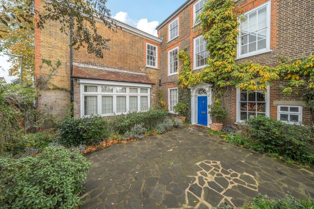 French Street, Sunbury