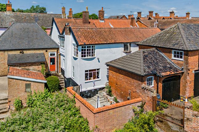 Denmark Street, Diss 3 bed maisonette for sale