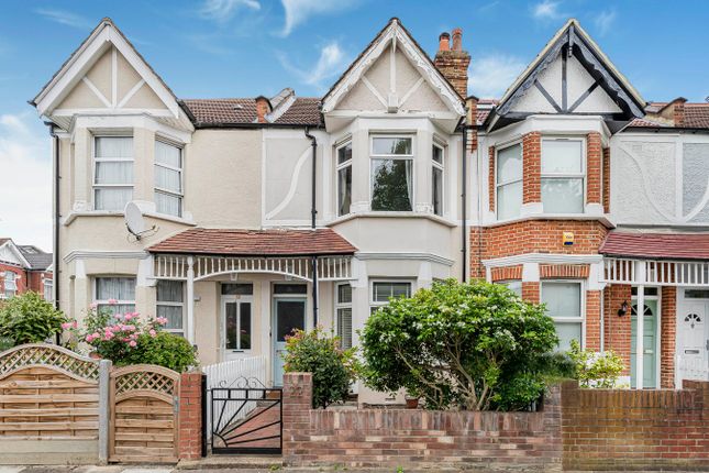 Westfield Road, Northfields, Ealing... 1 bed flat for sale