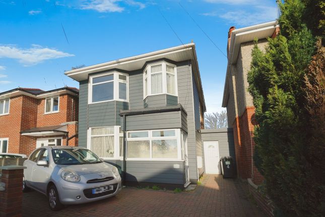 King George Avenue, Bournemouth BH9 3 bed detached house for sale