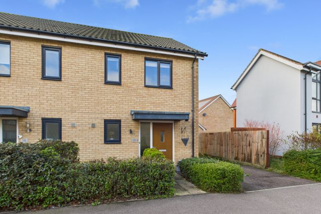 2 bedroom semi-detached house for sale