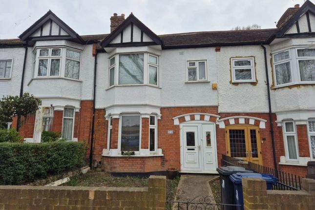 Little Ealing Lane, London 3 bed terraced house for sale