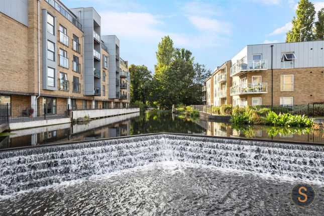 The Embankment, Nash Mills Wharf... 2 bed apartment for sale