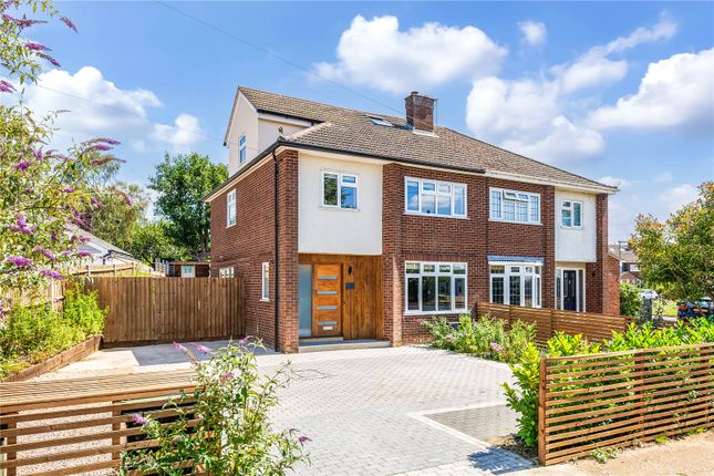 Silsoe Road, Maulden, Bedford... 4 bed semi