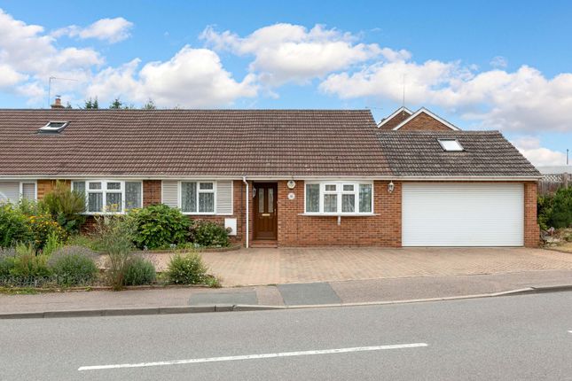 Oakfield Avenue, Hitchin SG4 3 bed house for sale