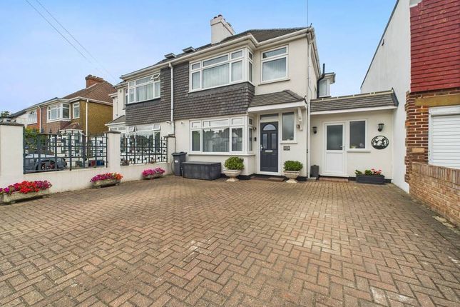 Uxbridge Road, Feltham, Middlesex, TW13 3 bed semi