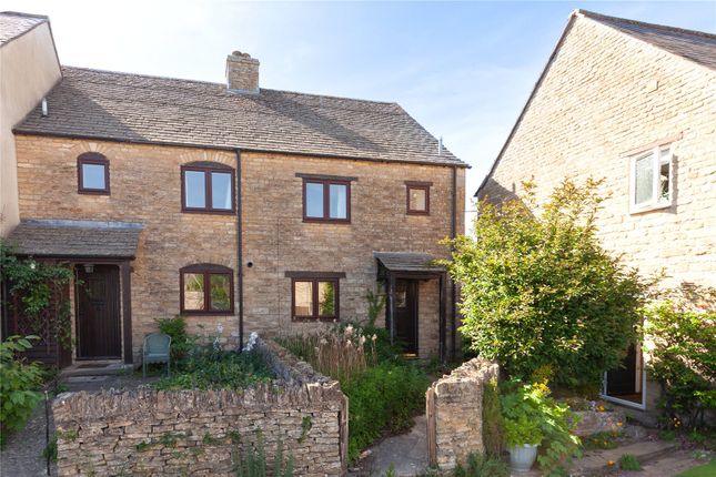 Sylvester Close, Burford... 3 bed end of terrace house for sale