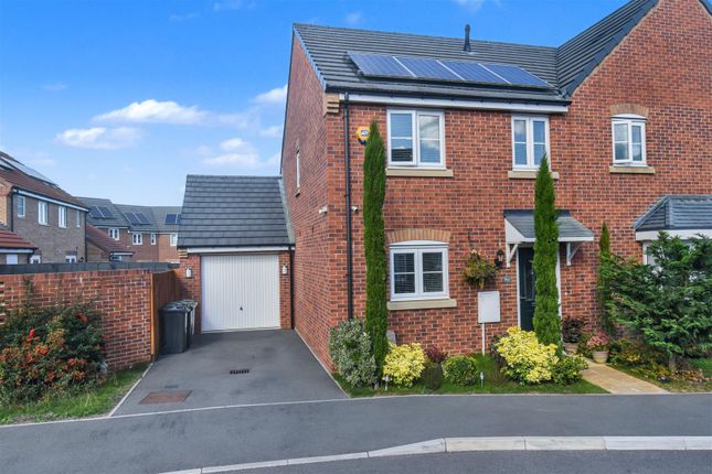 3 bedroom semi-detached house for sale