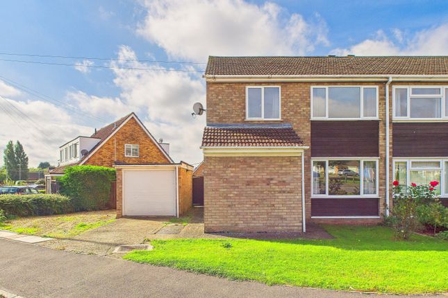 Manor Lane, Huntingdon PE28 3 bed semi