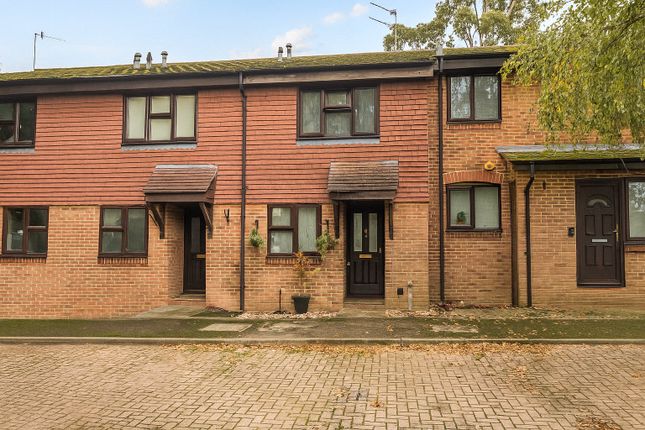 Wren Court, Ash GU12 2 bed terraced house for sale