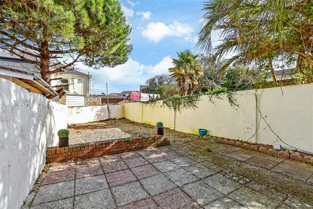 3 bed semi-detached house
