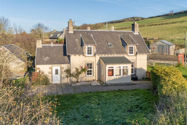 Jedburgh TD8 3 bed cottage for sale