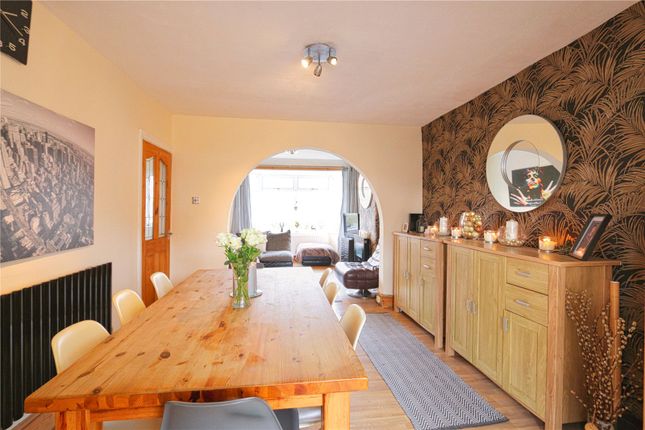Astbury Avenue, Manchester M34 4 bed semi