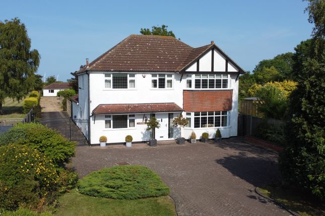 4 bed detached house