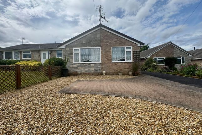 2 bedroom semi-detached bungalow for sale