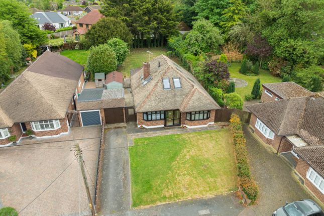 Kenwood Avenue, Longfield DA3 6 bed detached house for sale