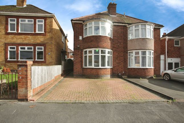 3 bed semi-detached house