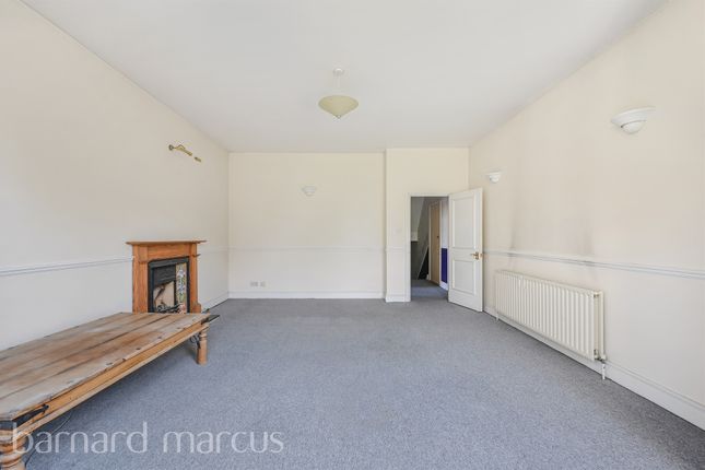 2 bed flat