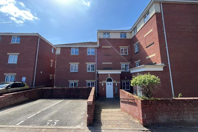Derby Court, Bury, BL9 6WG 2 bed apartment for sale